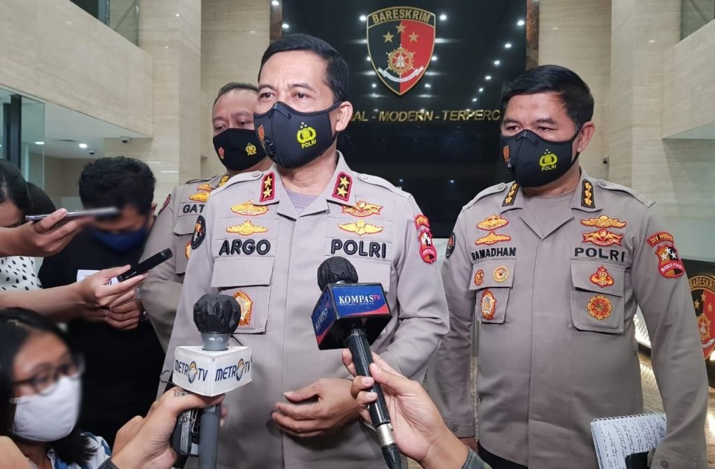 Kepala Divisi Humas Polri Inspektur Jenderal (Irjen) Argo Yuwono, Jumat 8/01/2020. (Foto : Istimewa)